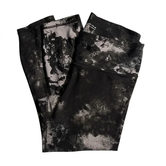 Under Armour Women’s Compression Leggings - Picture 4 of 5